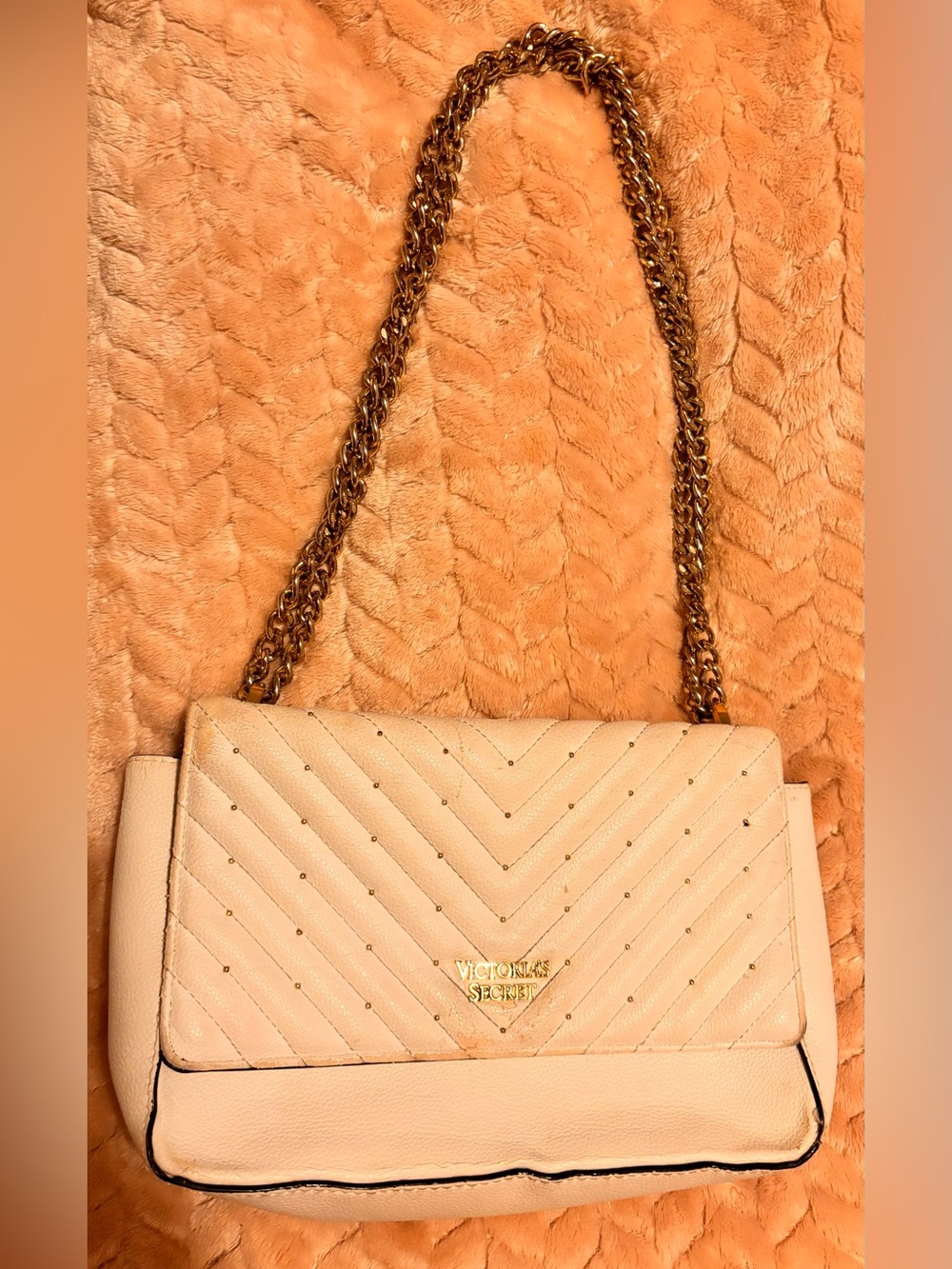 Victoria's Secret white Quilted Shoulder Bag with Gold Chain